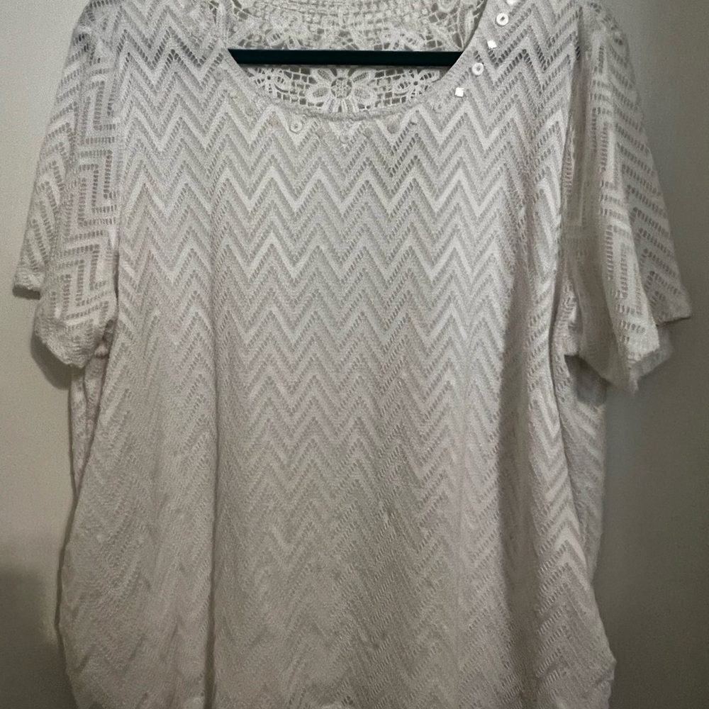 Alfred Donner cute white top